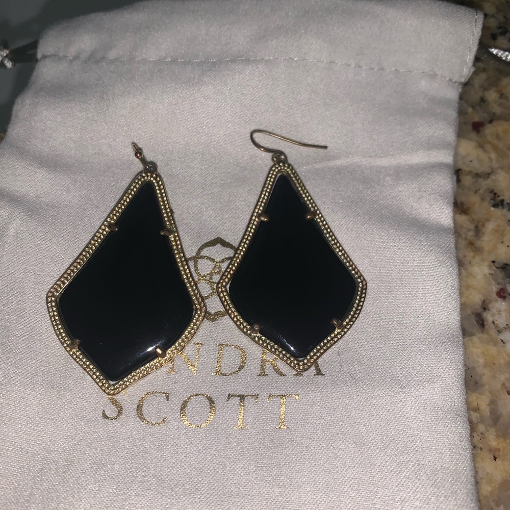 Kendra Scott earrings